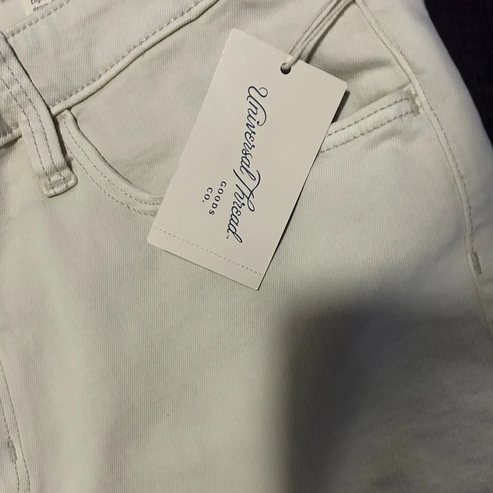 Women’s Universal Threads High-rise Super stretch skinny Jeans 16R NWT - Picture 5 of 7